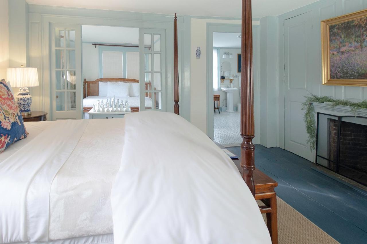 James Pharmacy Bed And Breakfast Old Saybrook Ngoại thất bức ảnh